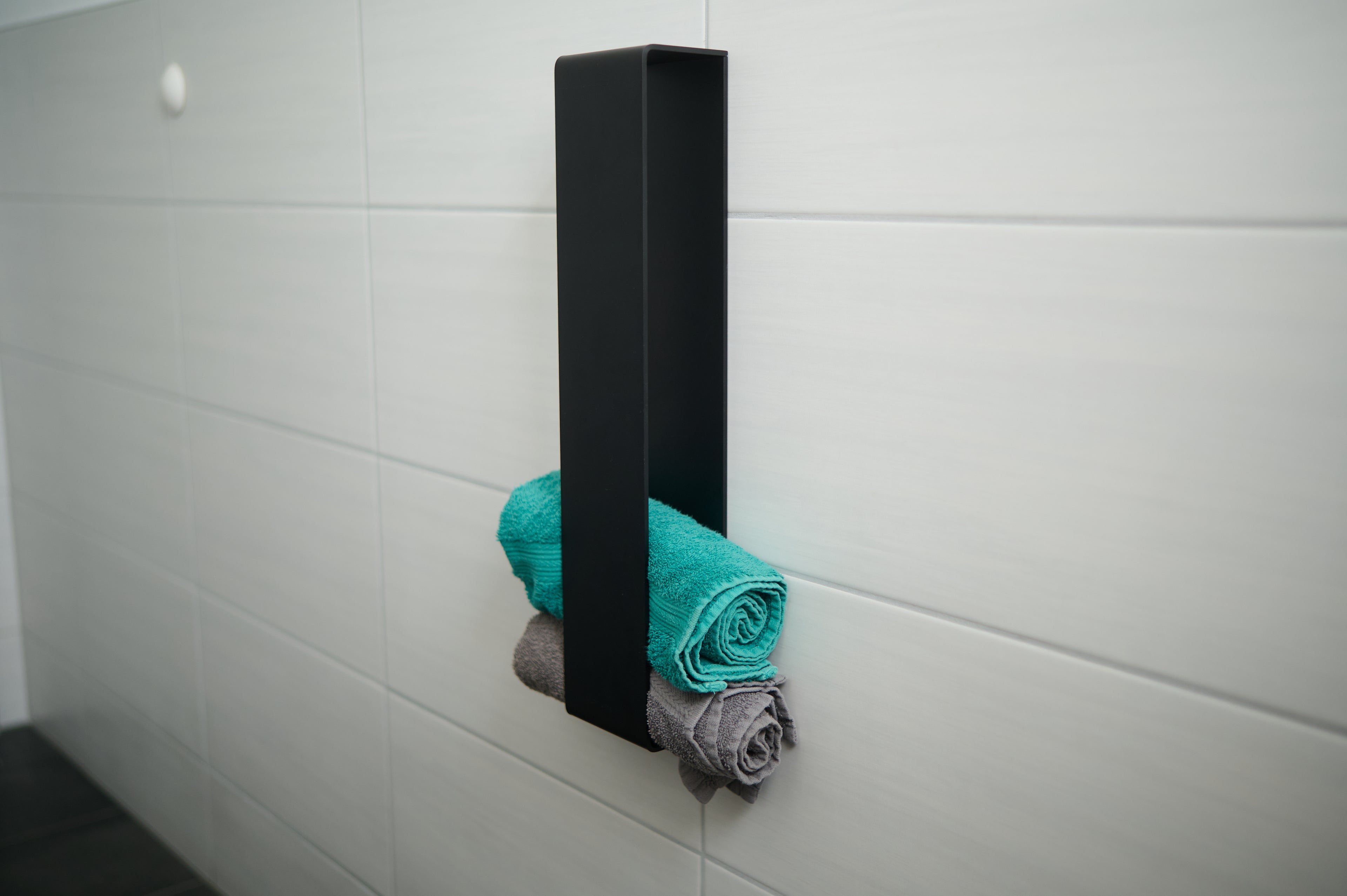 Kernform Fjord - Handtuchhalter aus Aluminium